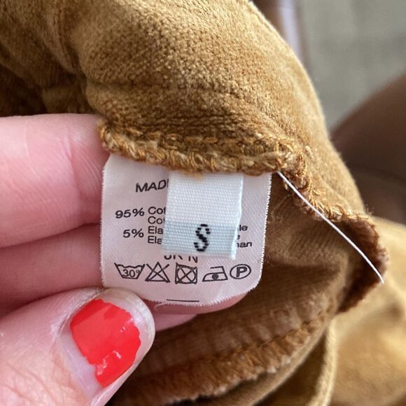 Brandy‎ Melville Velour Tan Skirt - Size S - Picture 4 of 5